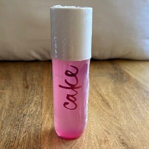 ADD ON! Cake Hair and Body Mist Pistachio & Caramel Scent